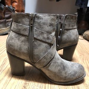 JUST FAB booties